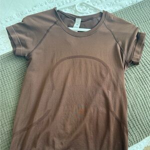 lululemon athletica swiftly tech brown shirt